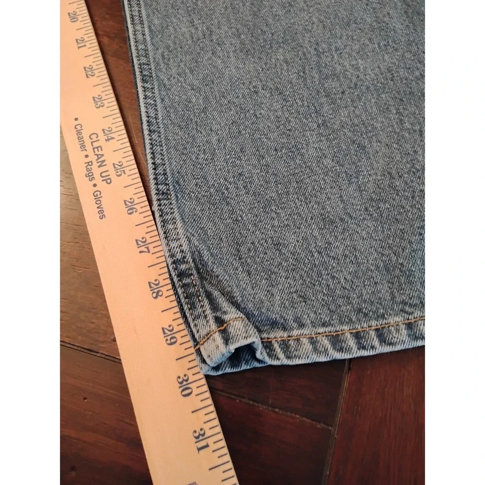 Eddie Bauer Mens Relaxed Fit Jeans Medium Wash Blue Denim 34x30 EB1290701-R-MSW